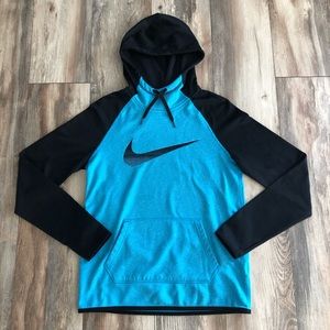 Nike therma-fit sweatshirt